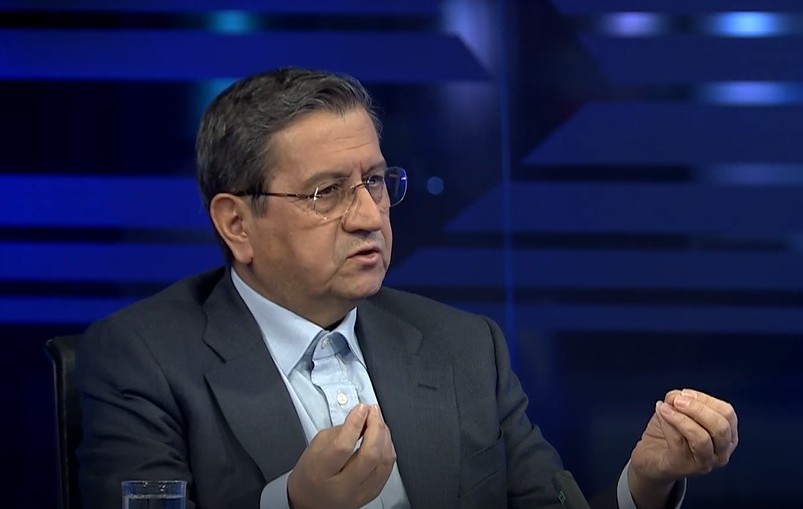 وزیر اقتصاد: افزایش تولید و رشد اقتصادی، با شادابی بازار سرمایه محقق می‌شود/ حمایت از بورس پایدار است